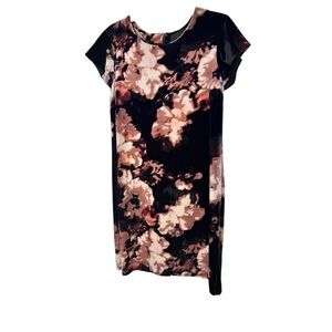 Elegant Floral Velvet Dress